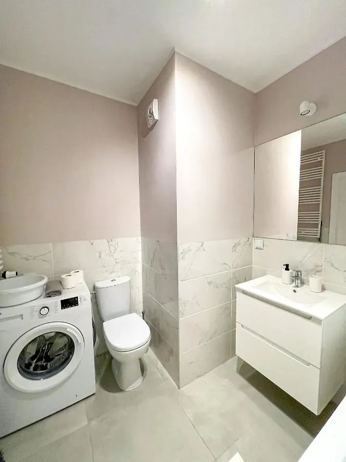 Apartment Superapart Wilenska Apt29 Warsaw Poland