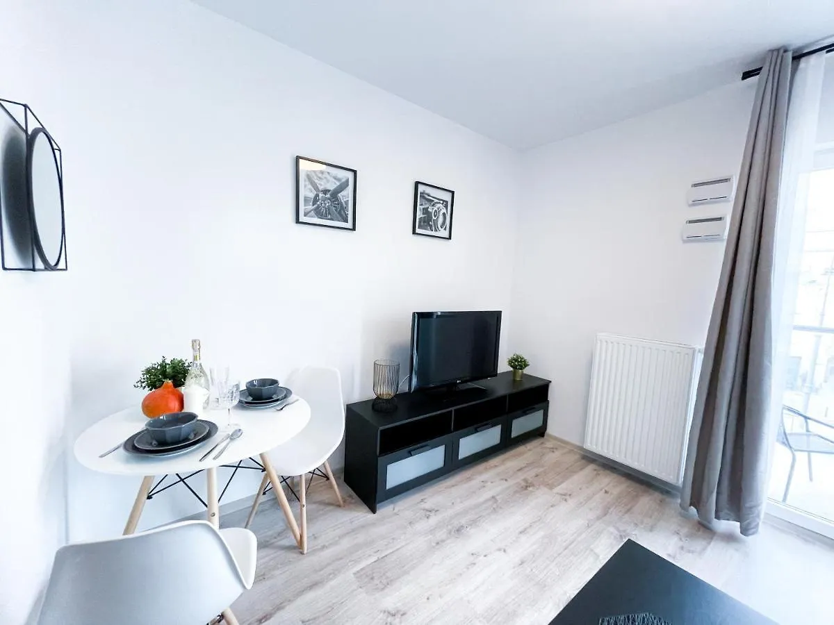 Superapart Wilenska Apt29 Warsaw Apartment